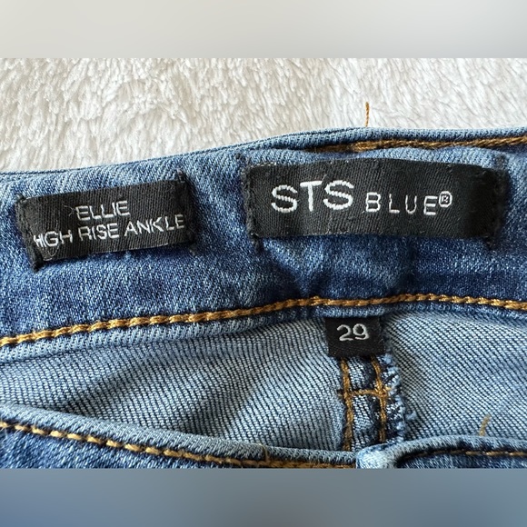 STS Blue Stretch Ellie High Rise Cut Hem Ankle Jean - Picture 5 of 6